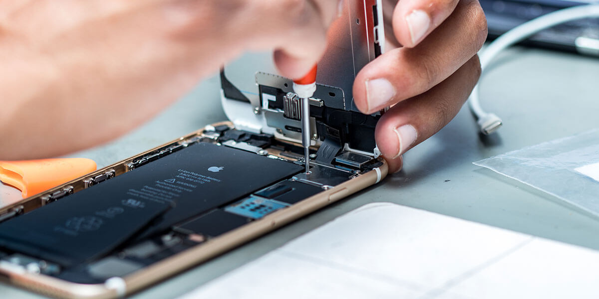 Стоит ли менять батарею на iPhone