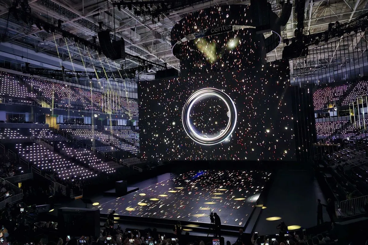 Samsung представила концепт смарт-кольца Galaxy Ring