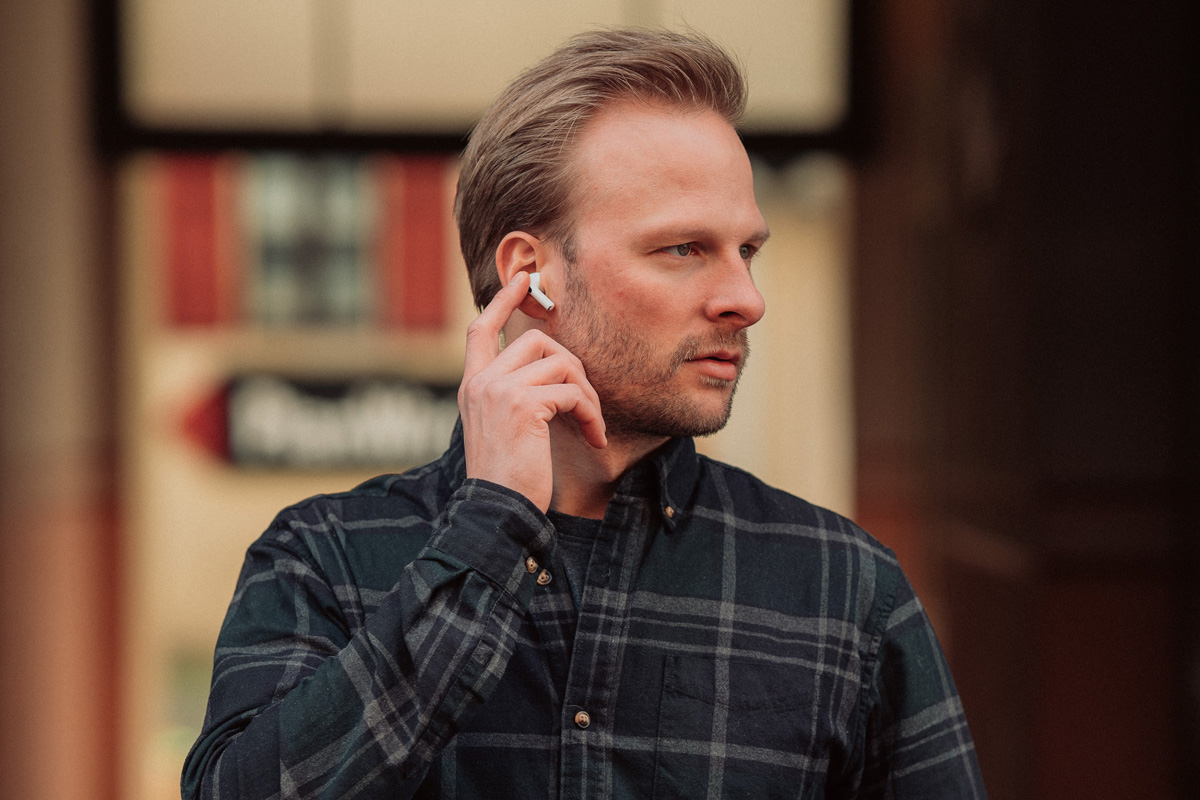 Нові AirPods зможуть ідентифікувати користувача