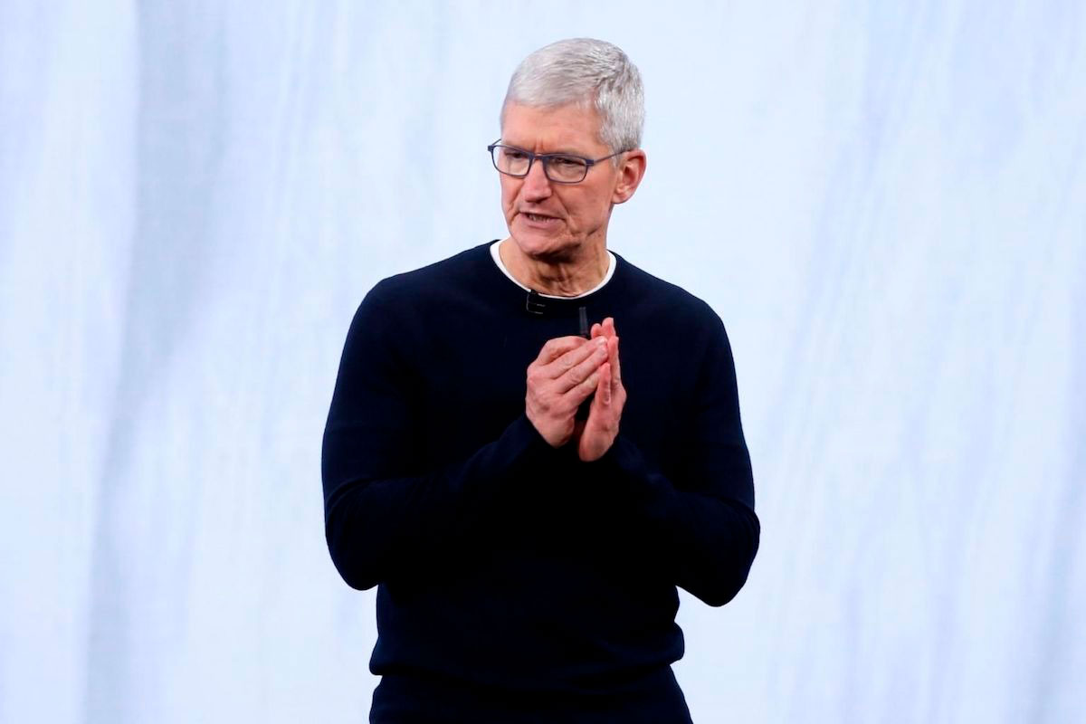 Слух — Умные очки Apple Glass будут выглядеть как очки Тима Кука