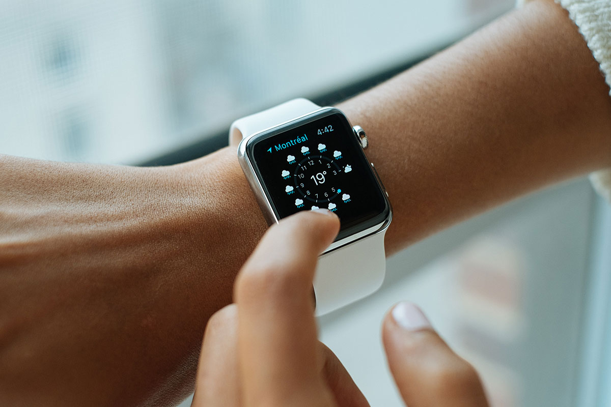 Слух — Apple выпустит бюджетные Apple Watch SE в марте 2021-го