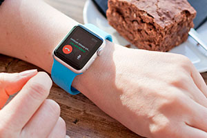 Звонки с помощью Apple Watch, стоит ли ждать?