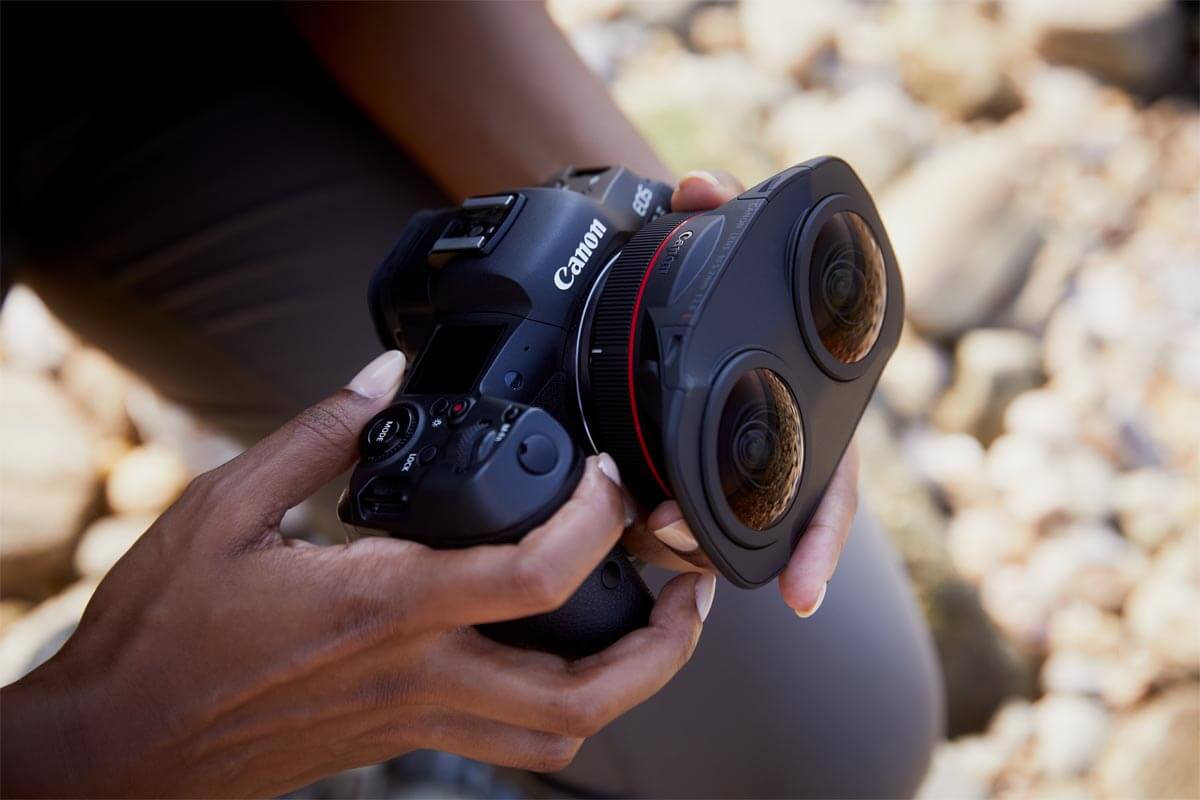 Canon представила объектив для съемки VR-контента