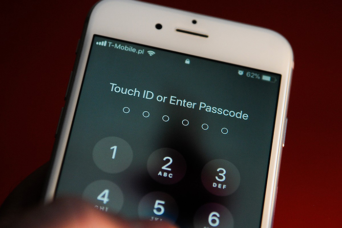 ФБР советует использовать длинный пароль на iPhone