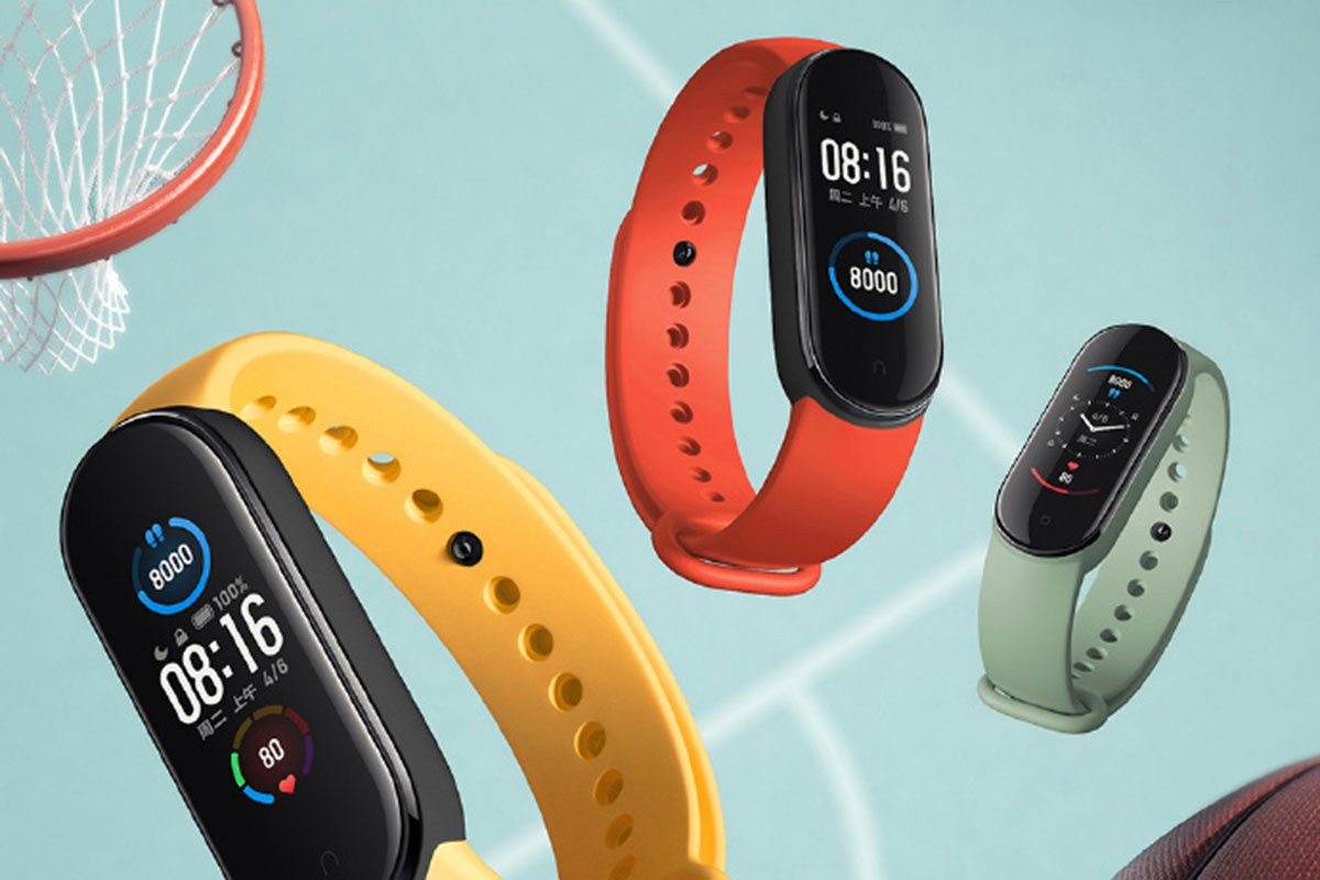 Фитнес-трекер Mi Band 5 появился на плакатах в новых расцветках