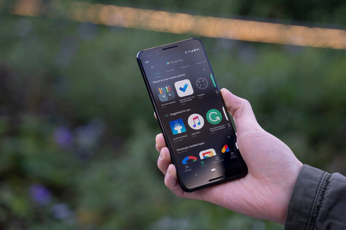 Google Play скрывает запросы о коронавирусе