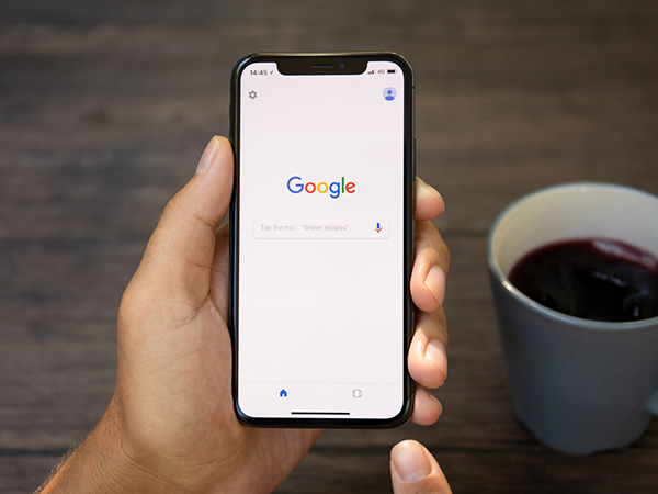 Google Translate на iOS отримав темний режим