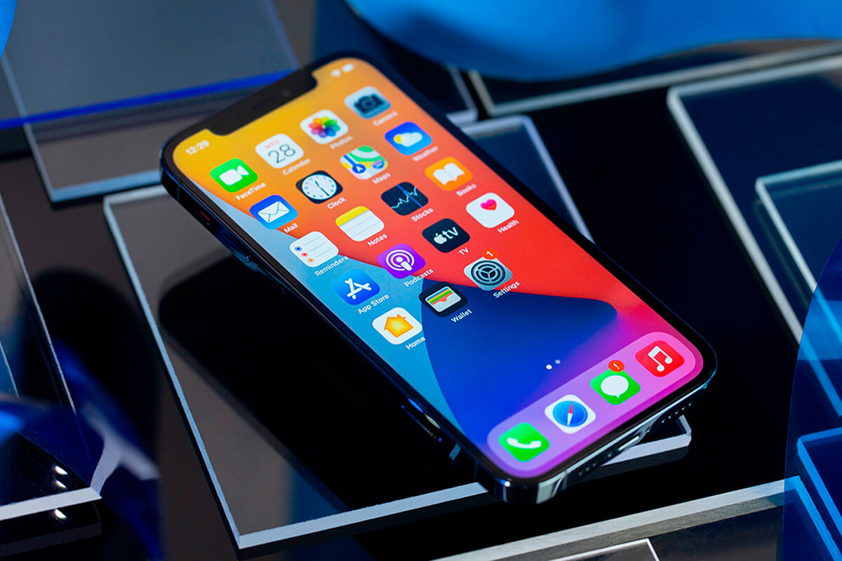 В iOS 14.2 наблюдается проблема с быстрым разрядом батареи iPhone