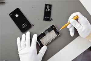 Открытая вакансия в iLounge Service: Мастер по ремонту продукции Apple
