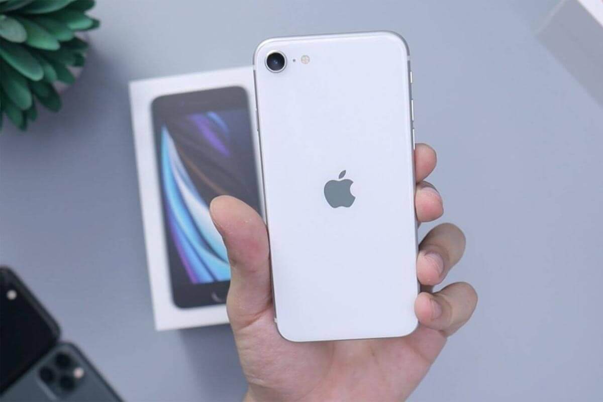 iPhone SE 3 з 5G вийде у першому кварталі 2022 року