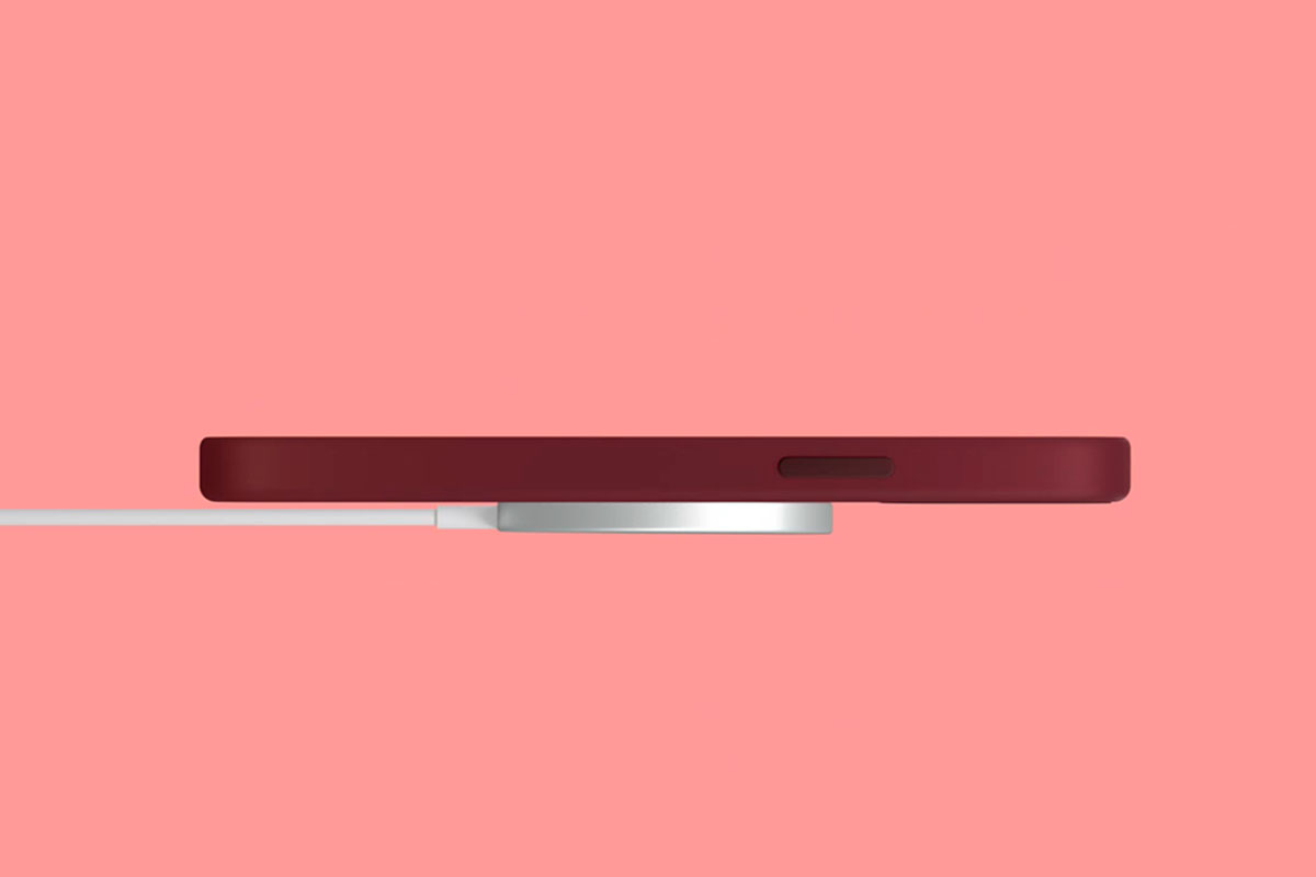 Магнитная зарядка MagSafe заряжает iPhone 12 с мощностью 15 Вт