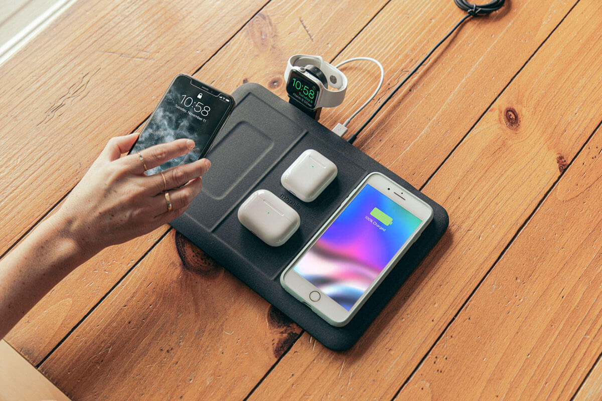 Mophie представили беспроводную зарядку 4-в-1