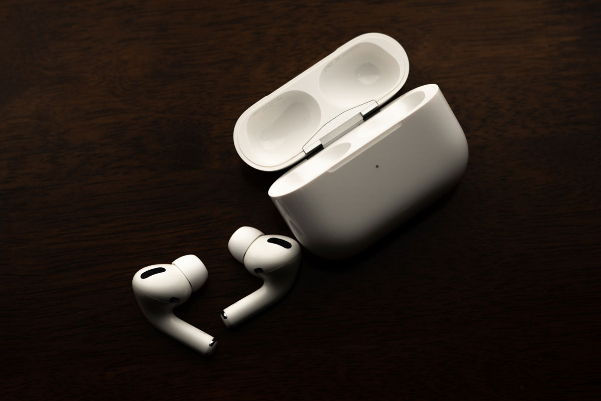 Новые AirPods смогут контролировать температуру тела