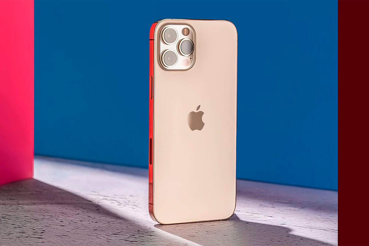 iPhone отримає спалах з автоматичним розсіюванням світла