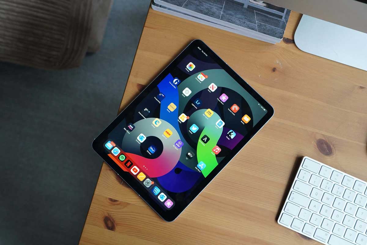 Apple випустить новий iPad Air 2022 із камерою «У центрі уваги»