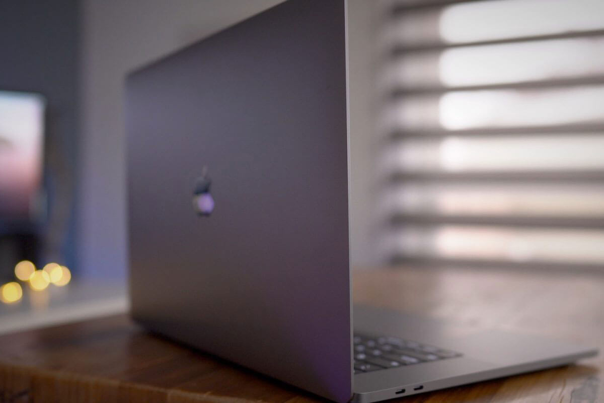 Новий MacBook з процесором Apple отримає оновлений дизайн