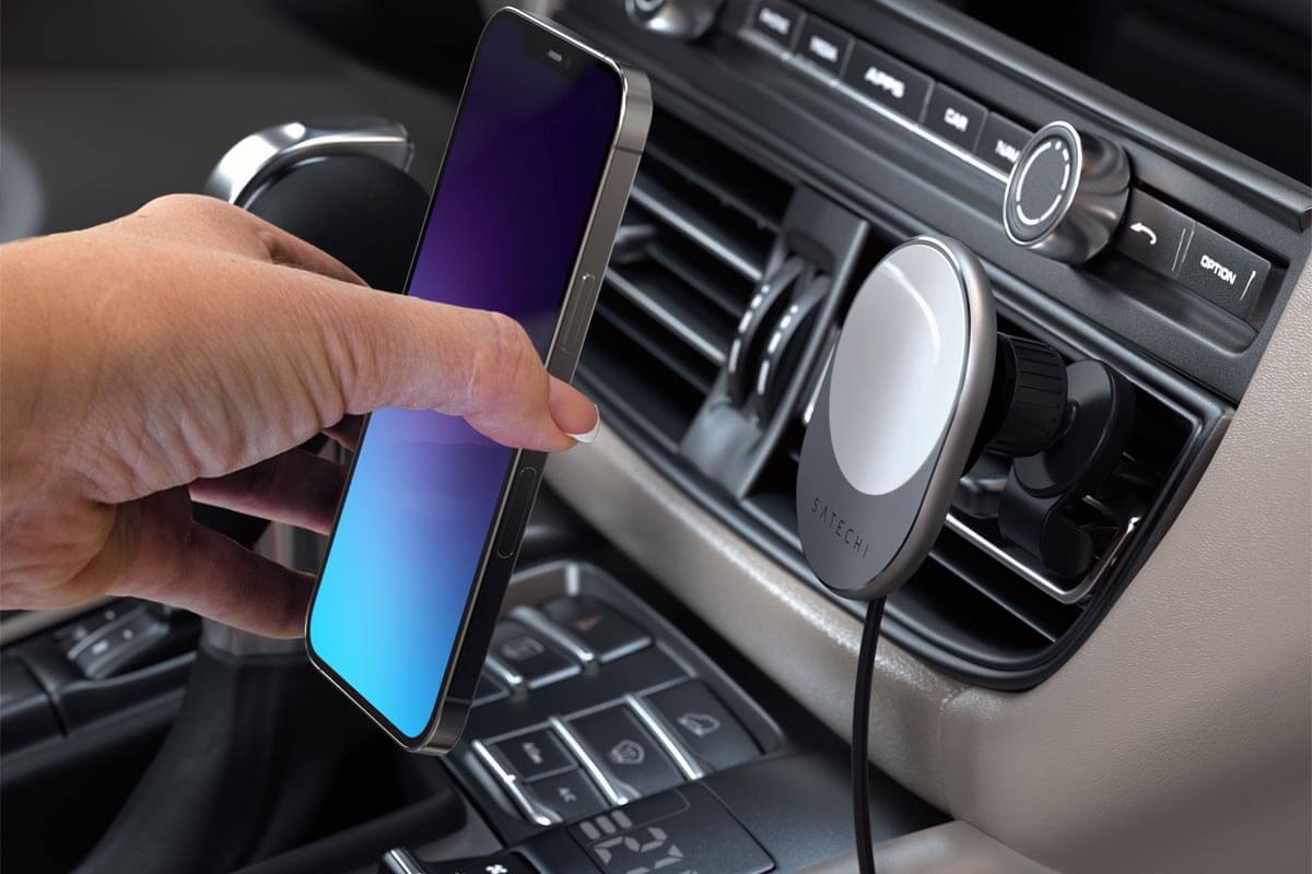 Satechi выпустила автомобильную MagSafe-зарядку 