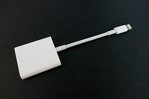 Новый адаптер Lightning to SD Card Camera Reader от Apple