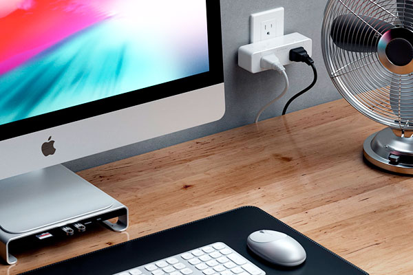 Умная розетка Satechi Dual Smart Outlet с поддержкой HomeKit