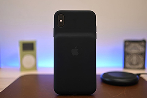 Все что нужно знать о новых Smart Battery Case для iPhone XS и XR