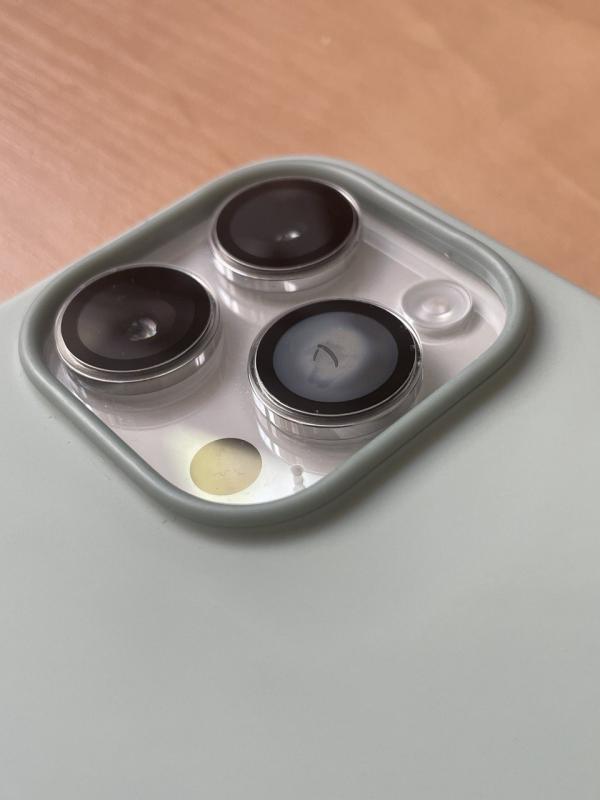 Захисне скло для камери ESR Camera Lens Protector 3-Pack для iPhone 14 Pro | 14 Pro Max живе фото від покупця - 2