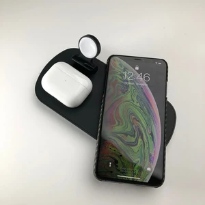 Беспроводное зарядное устройство iLoungeMax 3 в 1 Charging Dock для iPhone | Apple Watch | AirPods - Фото 3