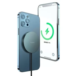 Бездротова зарядка Mcdodo Wireless Charger 15W MagSafe Black для iPhone 15 | 14 | 13 | 12 - Фото 5