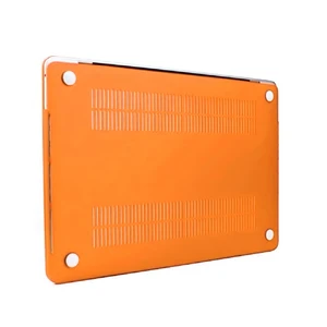 Пластиковый чехол iLoungeMax Soft Touch Orange для MacBook Air 13" (M1 | 2020 | 2019 | 2018) - Фото 2