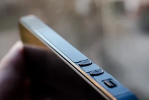 Бічна захисна плівка iLoungeMax для iPhone 5 | 5S | SE