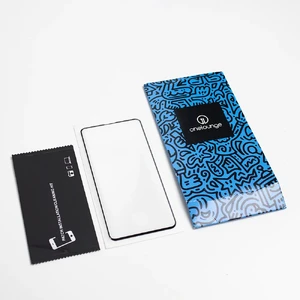 Защитное 3D стекло iLoungeMax SilicolEdge для Samsung Galaxy S10 - Фото 3