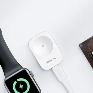 Компактний адаптер для зарядки Apple Watch на кабель Lightning | Mcdodo Portable Charger - Фото 9