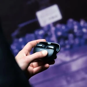 Бездротові навушники відкритого типу Bose Ultra Open Earbuds Black - Фото 6