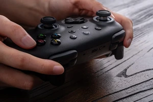 Бездротовий геймпад 8BitDo Ultimate 2 для Windows / Android з TMR джойстиком та ефектом Холла / тактильними тригерами Black - Фото 5