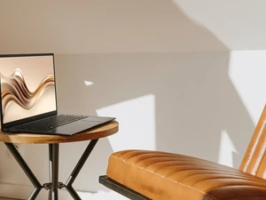 Ноутбук ASUS Zenbook 14 OLED UM3406 с AI-ускорением - Фото 6