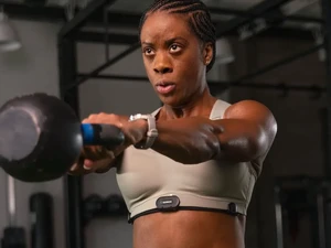 Жіночий монітор серцебиття для спортивних бра Garmin HRM-Fit - Фото 3
