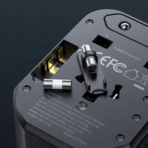 Універсальний перехідник (адаптер) McDodo Fast Charging Universal Travel Adapter PD 20W + EU | US | AU | UK Black - Фото 4