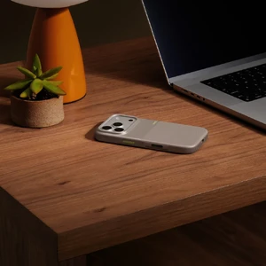Защитный чехол Beats Rugged Case with MagSafe and Camera Control Alpine Gray для iPhone 17 Pro - Фото 4