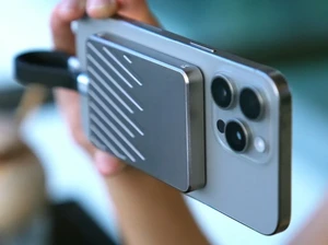 Внешний жесткий диск SSD с функцией повербанка, MagSafe и USB-C хабом MagDisk Pro для iPhone 15  - Фото 1