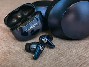 Бездротові навушники з активним шумозаглушенням Raycon Everyday Pro  - Фото 1