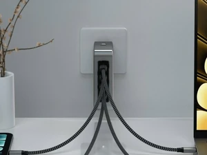 Быстрое сетевое зарядное устройство Satechi 145W GaN с 4 USB-C PD портами - Фото 8