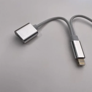 Адаптер iLoungeMax Lightning to Lightning | 3.5мм для зарядки і підключення навушників - Фото 4
