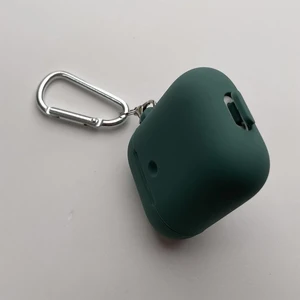 Чохол з карабіном для AirPods 2 | 1 iLoungeMax TPU Case Forest Green - Фото 4