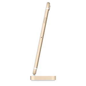 Алюминиевая док-станция iLoungeMax для iPhone с разъёмом Lightning и аудиовыходом 3.5mm Золотистая  - Фото 1