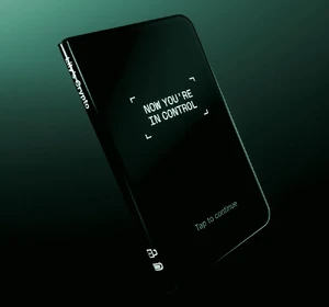 Аппаратный холодный криптокошелек Ledger Stax для криптовалюты и NFT с дисплеем и USB-C, поддержка 5000+ монет, беспроводная зарядка - Фото 5