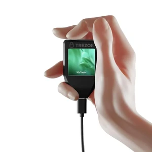 Аппаратный холодный USB-C криптокошелек Trezor Model T с дисплеем, режимом инкогнито coinjoin и восстановлением Shamir Backup - Фото 2