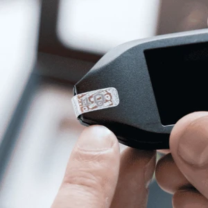 Аппаратный холодный USB-C криптокошелек Trezor Model T с дисплеем, режимом инкогнито coinjoin и восстановлением Shamir Backup - Фото 9