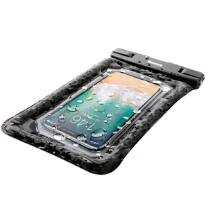 Універсальний водонепроникний чохол Baseus Waterproof Bag Black для смартфонів до 6" - Фото 4