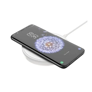 Беспроводная зарядка Belkin BOOST↑UP Bold Charging Pad White 10W - Фото 6