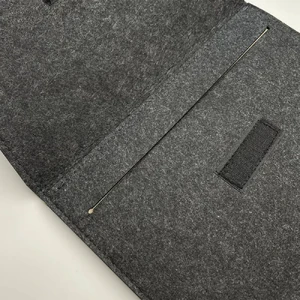 Чехол из войлока iLoungeMax Voground Dark Grey для MacBook 12" | Air 11" - Фото 7