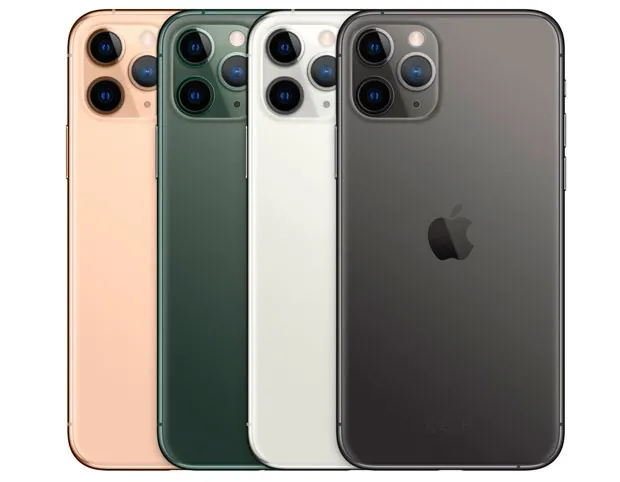 Чистка от пыли и грязи iPhone 11 Pro Max